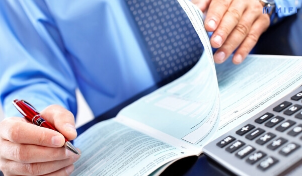 Thuê kế toán dịch vụ